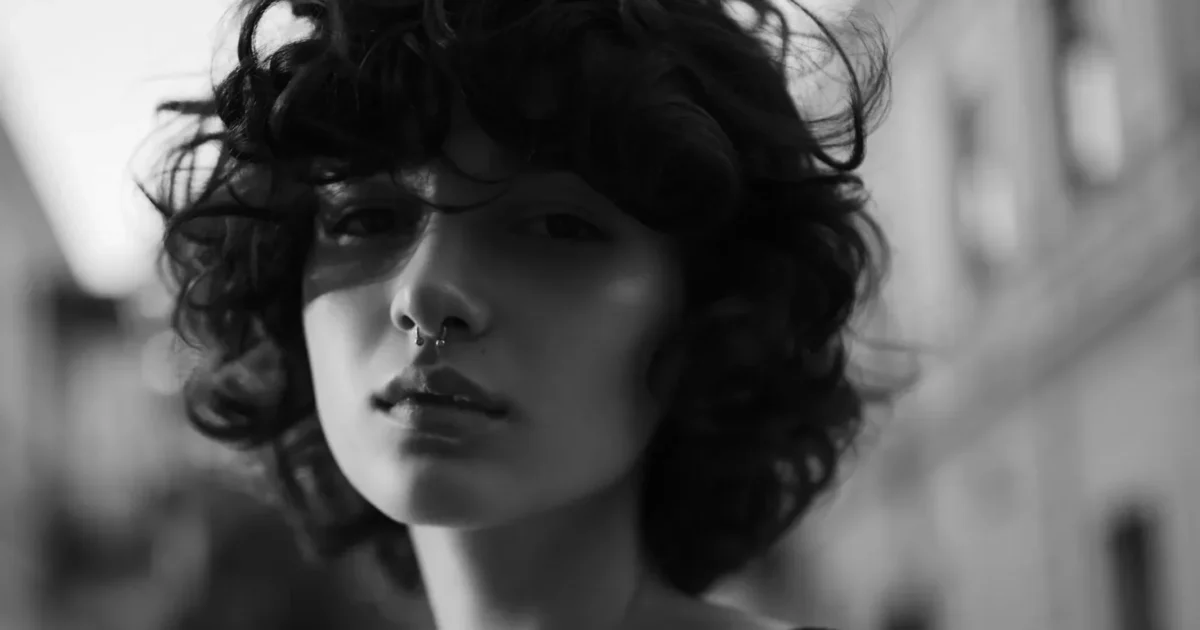 Curly bob