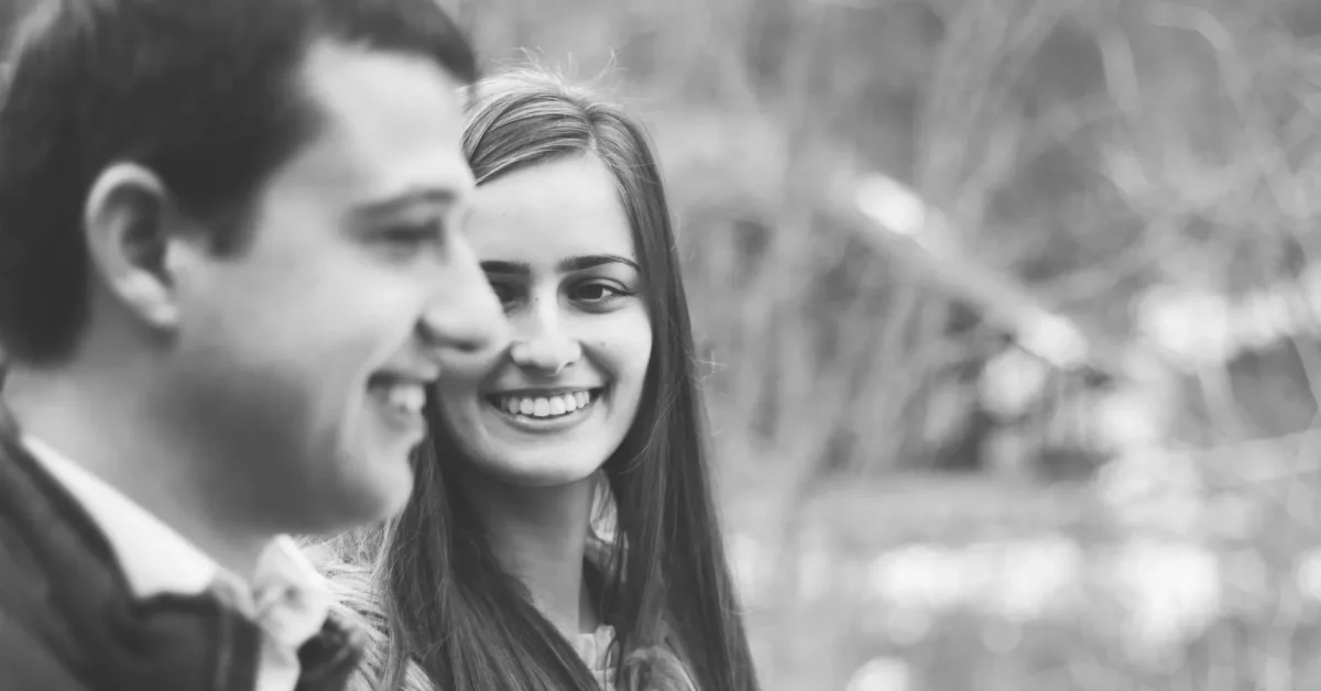 Both the partner smiles and show a healthy relationship.