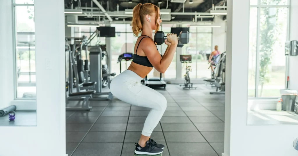 Interval training by a girl in the gym for weight loss.